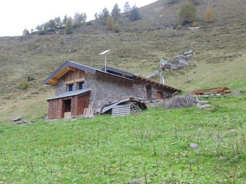 Immagine per il contenuto "Inaugurazione Bivacco Lupi di San Glisente - Foresta Val Grigna (BS)"