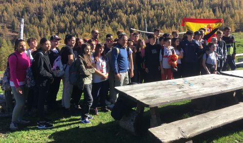 Immagine per il contenuto "Gli studenti di Agraria di Chiari in visita a Rosello di Mezzo"